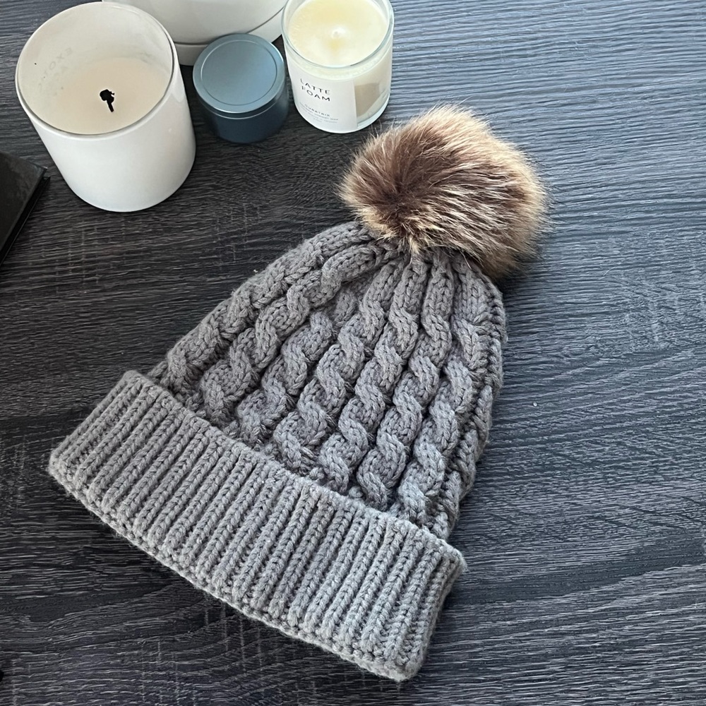 Knit Pom-Pom Beanie